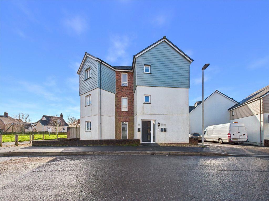 Property photo 3 of 15 Picture No. 16