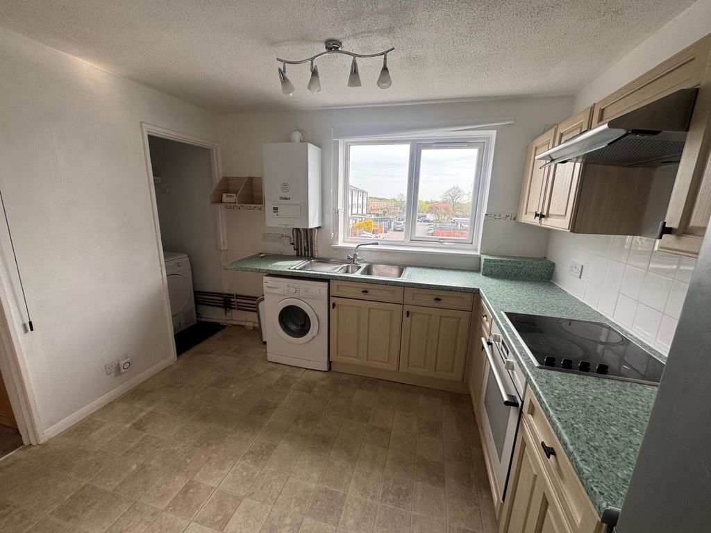 Property photo 2 of 5