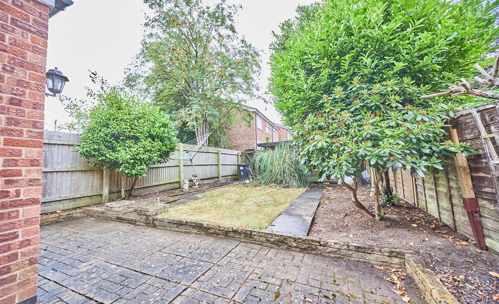Property photo 3 of 12 Outside