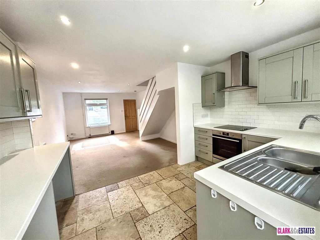 Property photo 2 of 10 Open Plan Kitchen/Dining