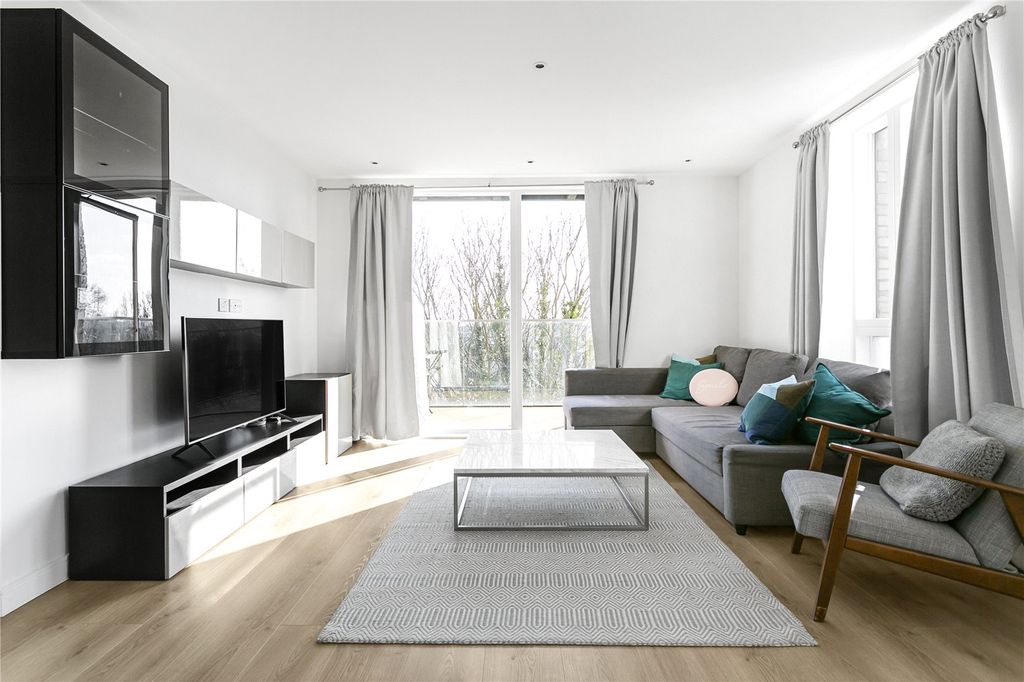 Property photo 3 of 11 Picture No. 04