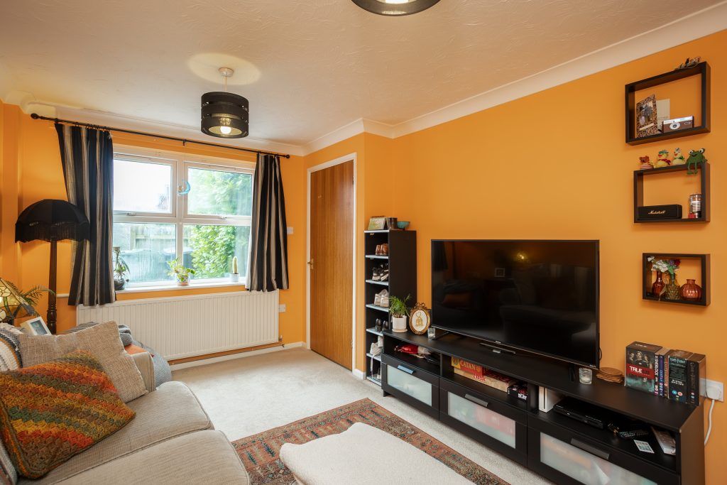 Property photo 2 of 19