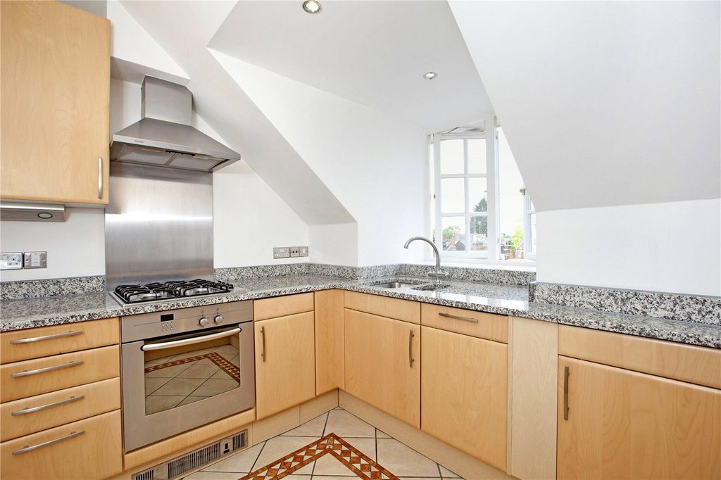 Property photo 3 of 9 Picture No. 06