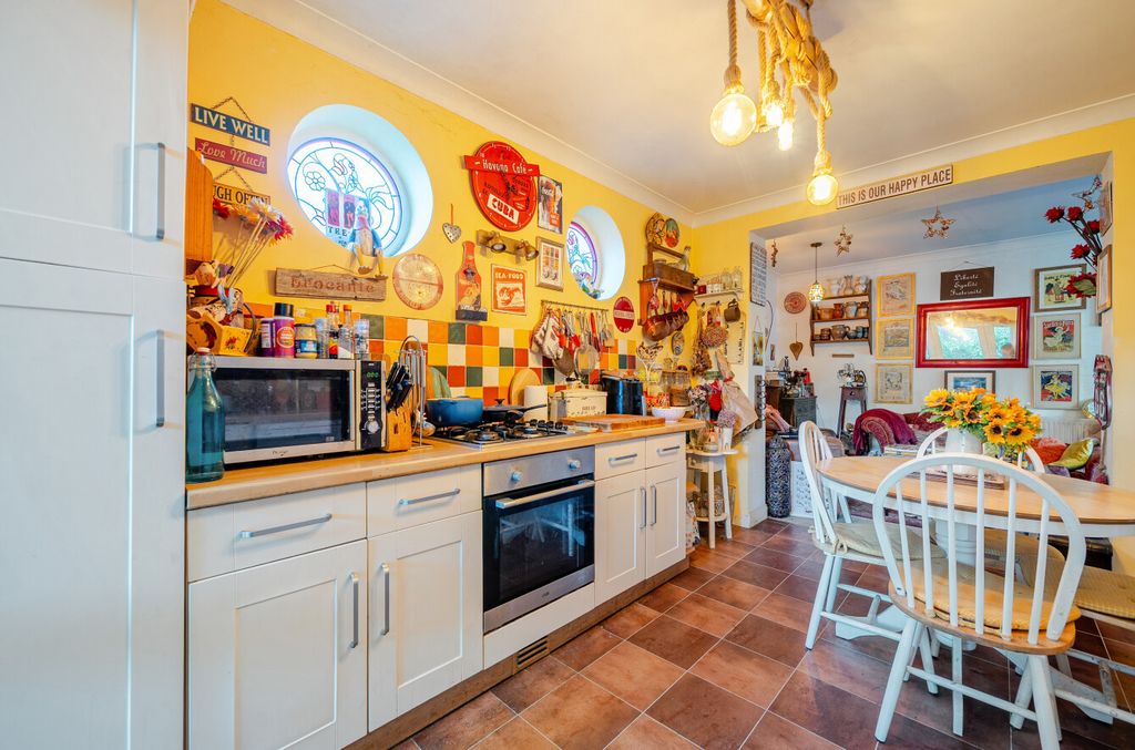 Property photo 3 of 19 1450305-16-69F050...
