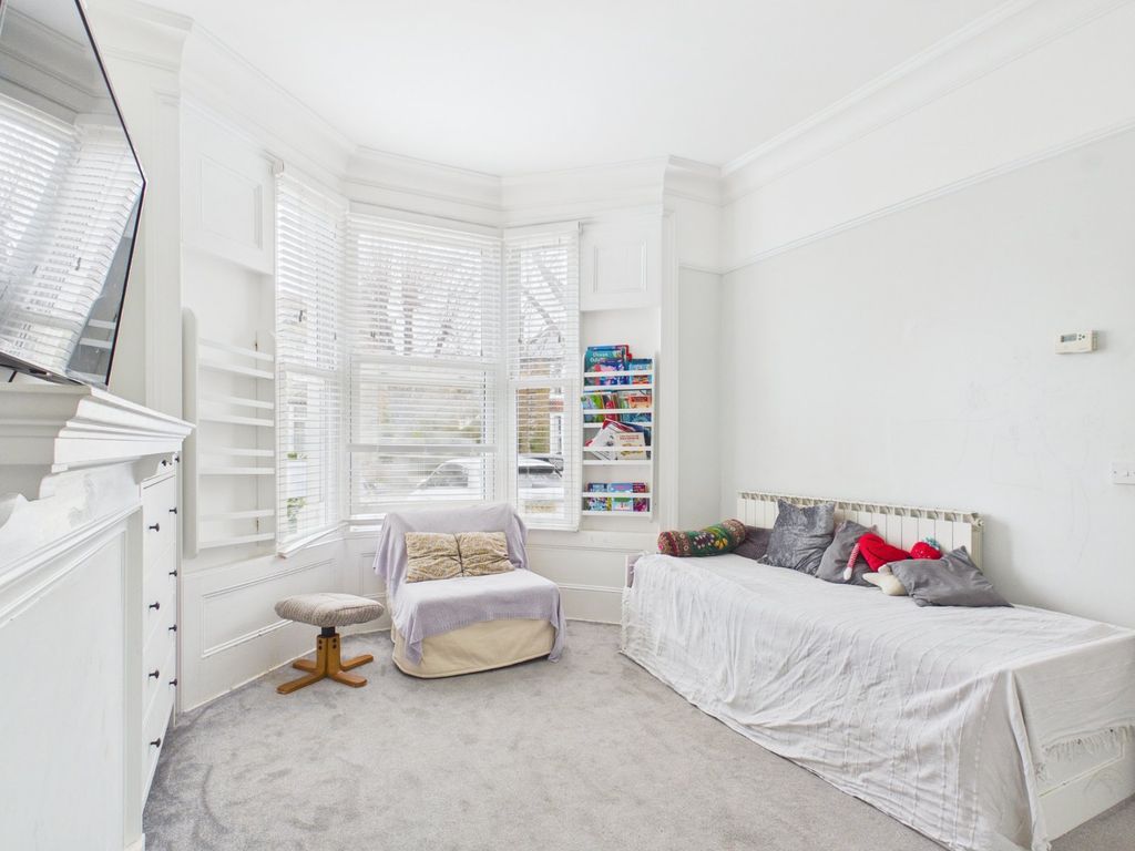 Property photo 2 of 8 Picture No. 09