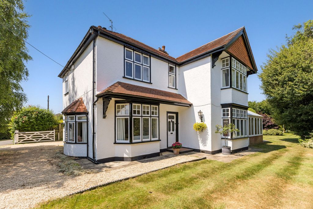 Property photo 1 of 18