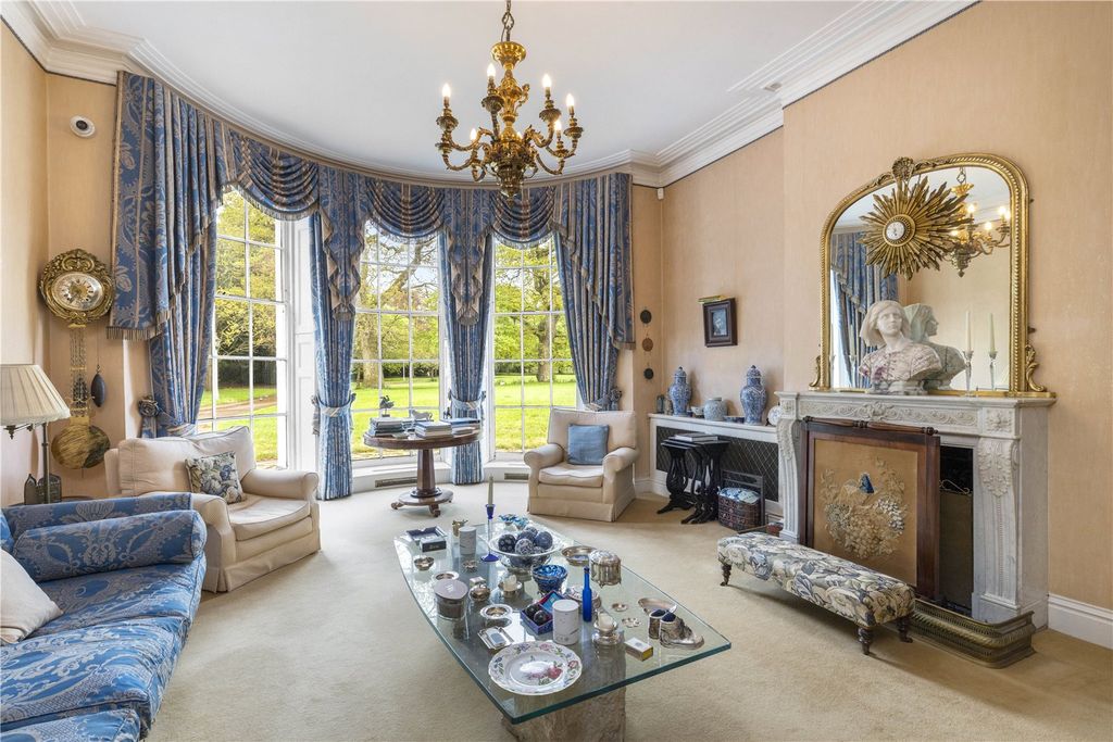 Property photo 2 of 31 Drawing Room