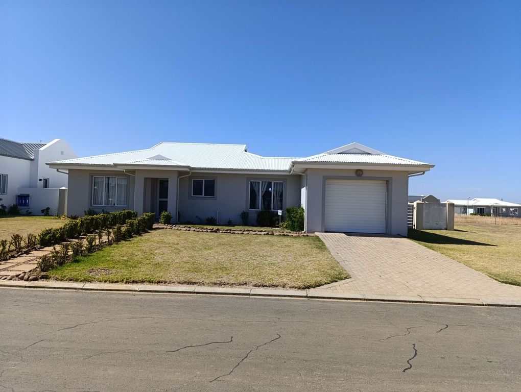 Property photo 3 of 42 1Sr1685233