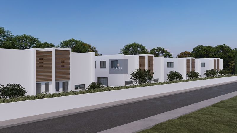 Property photo 3 of 23