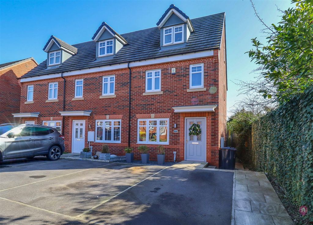 Property photo 1 of 20 Img_4552-Img_4554.Jpg