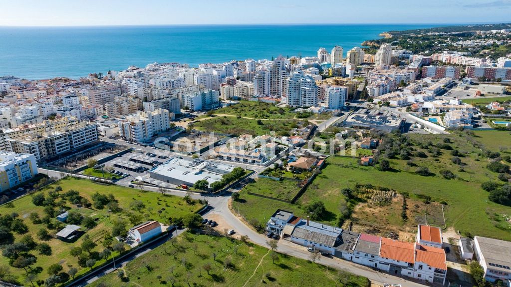 Property photo 2 of 3