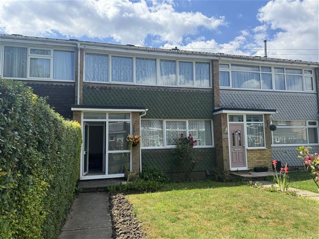 Property photo 3 of 8 Front