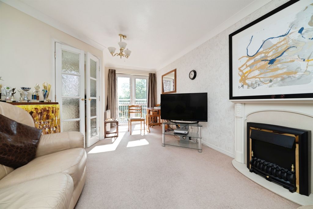 Property photo 3 of 16