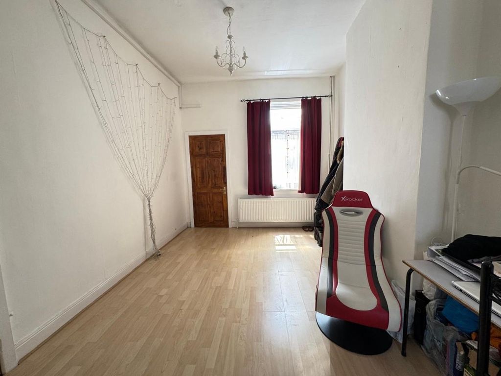 Property photo 2 of 10 2.Jpg
