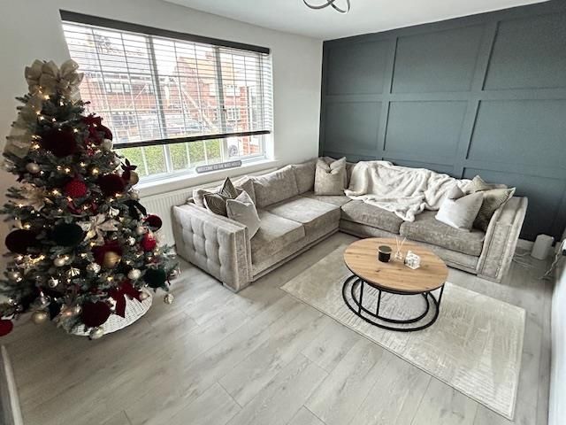 Property photo 3 of 14 Img_8930.Jpg