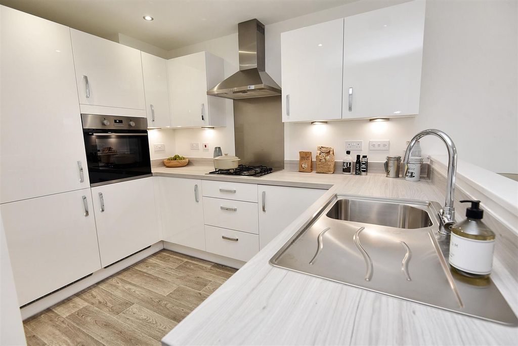 Property photo 3 of 10 Example Kitchen Area