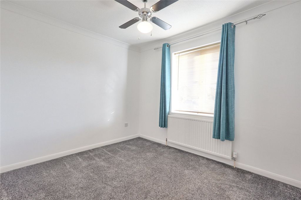 Property photo 3 of 39 Bedroom Two