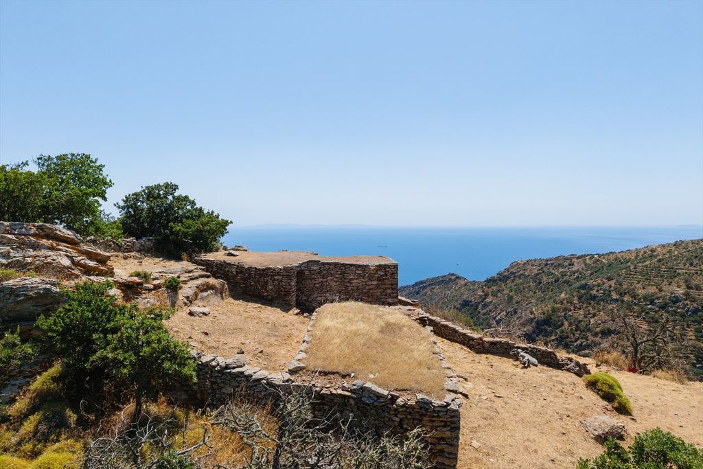 Property photo 1 of 25 Exceptional Plot With Panoramic Sea Views