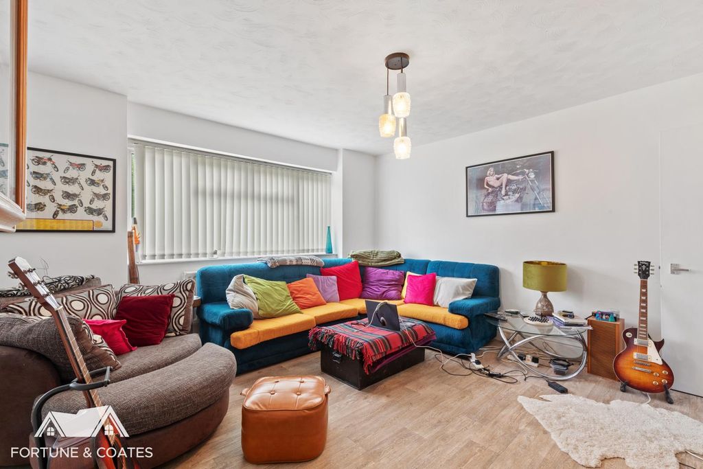 Property photo 3 of 11 Tanysdell_9.Jpg
