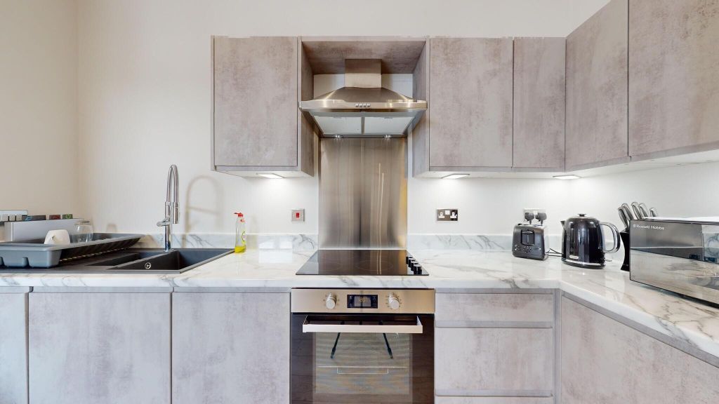 Property photo 2 of 15 Kitchen