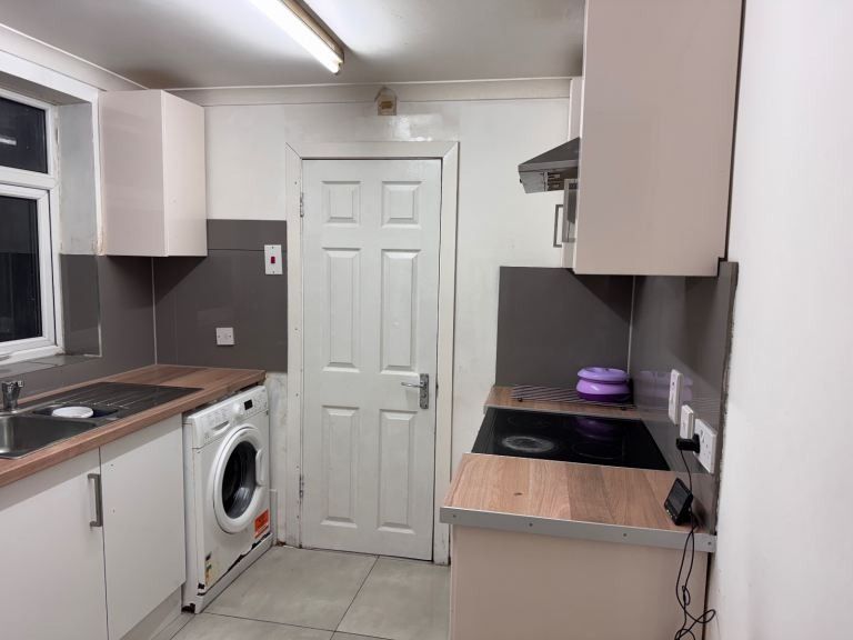 Property photo 3 of 4