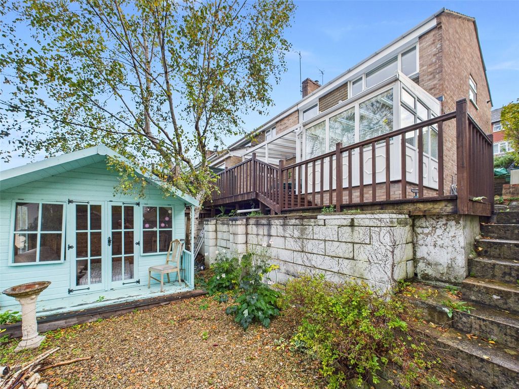 Property photo 2 of 19 Picture No. 39