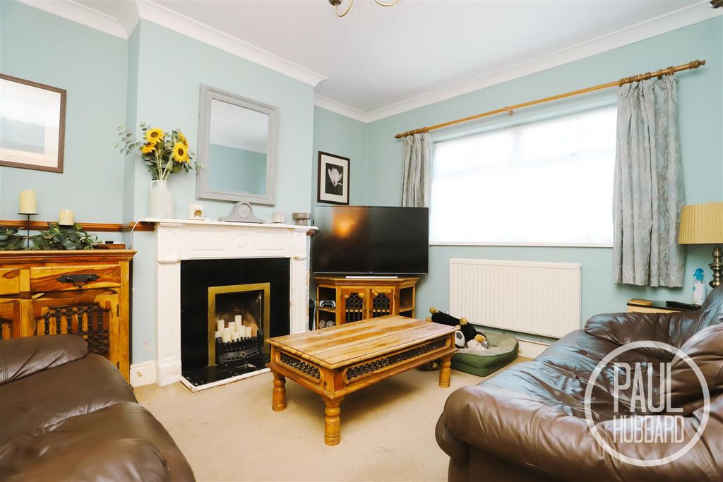 Property photo 2 of 11 Img_5568.Jpg