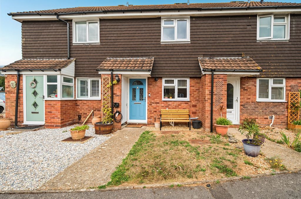 Property photo 1 of 11 1515945-12-6A998E...