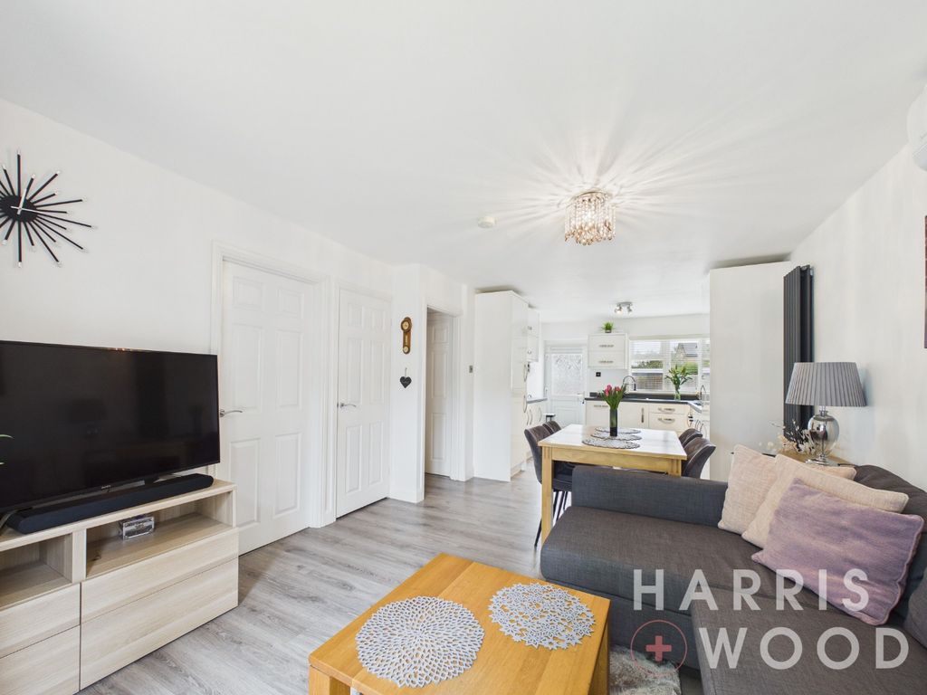 Property photo 3 of 16 5102833