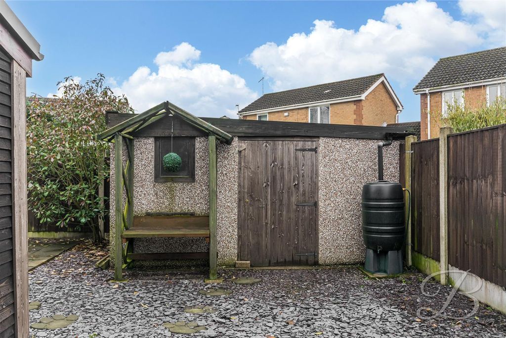 Property photo 2 of 15 Rear