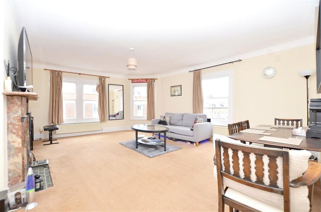 Property photo 1 of 8 Picture No. 09