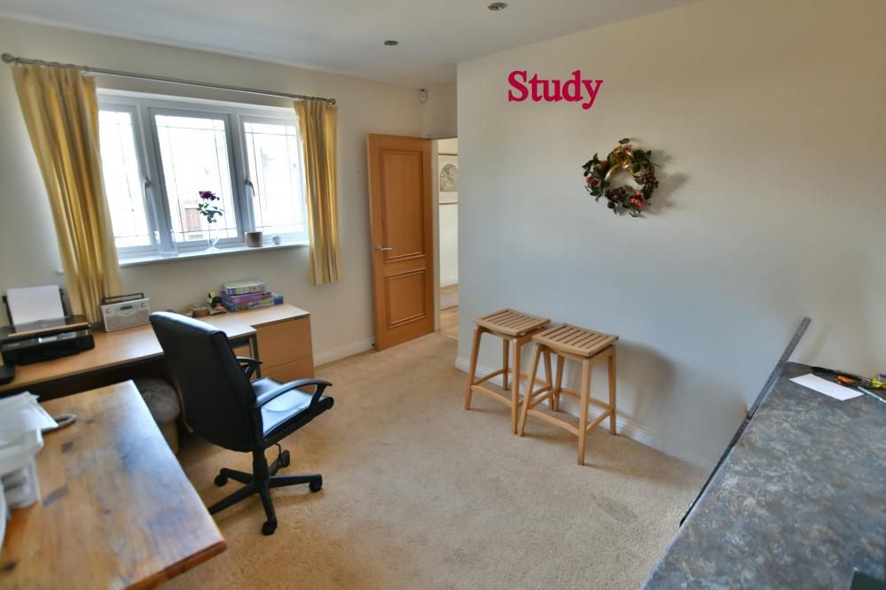 Property photo 3 of 25 Agents Notes