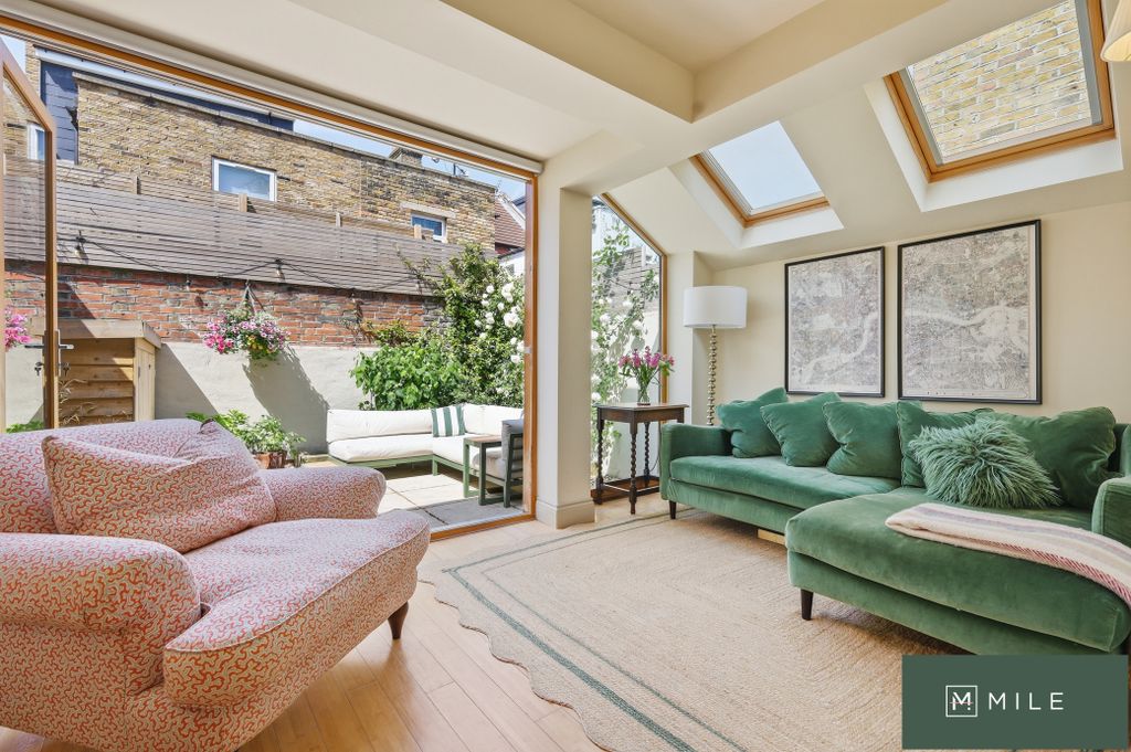 Property photo 1 of 15