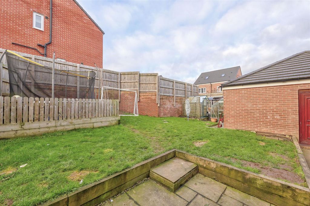 Additional image 19 of 3 bed property for saleTulip Gardens, Penrith CA11