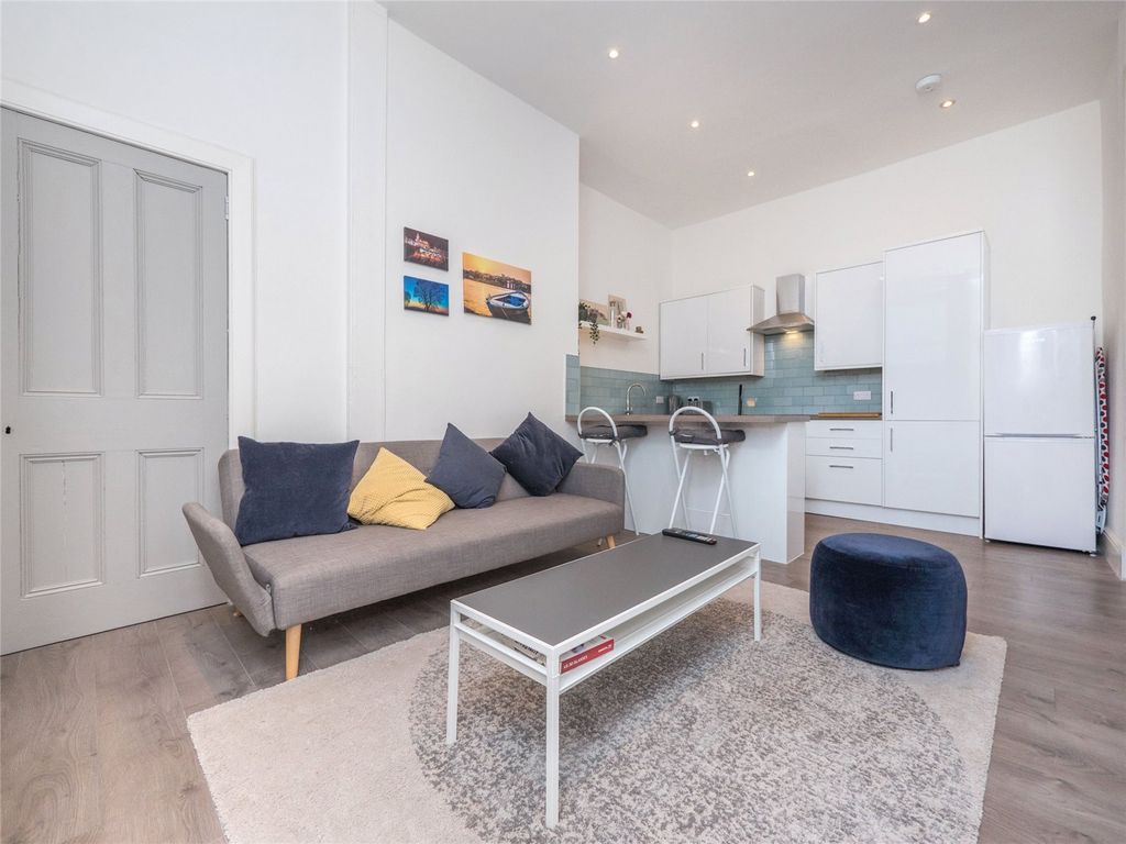 Property photo 2 of 12 Photo 2