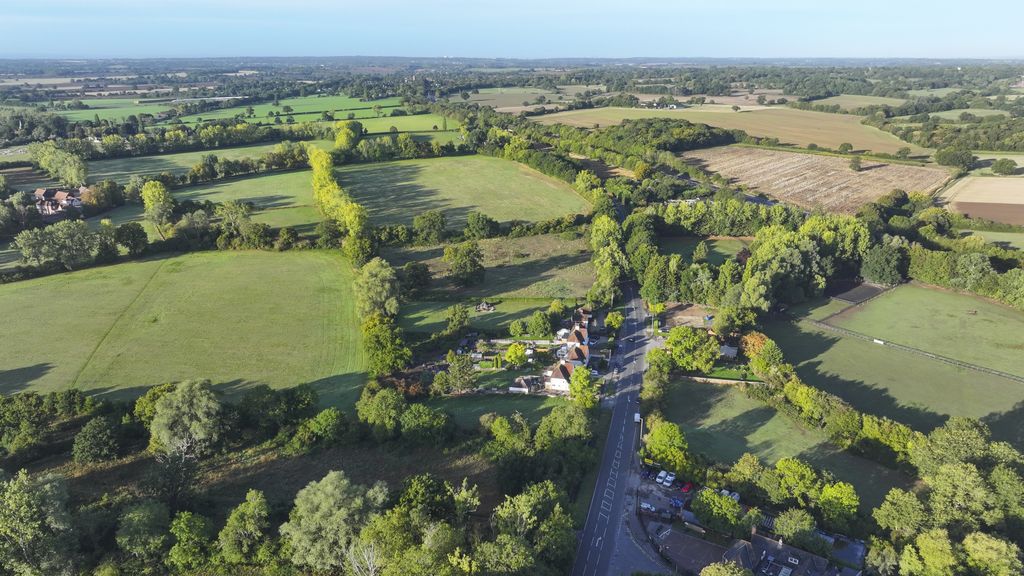 Property photo 3 of 4 Photo 3