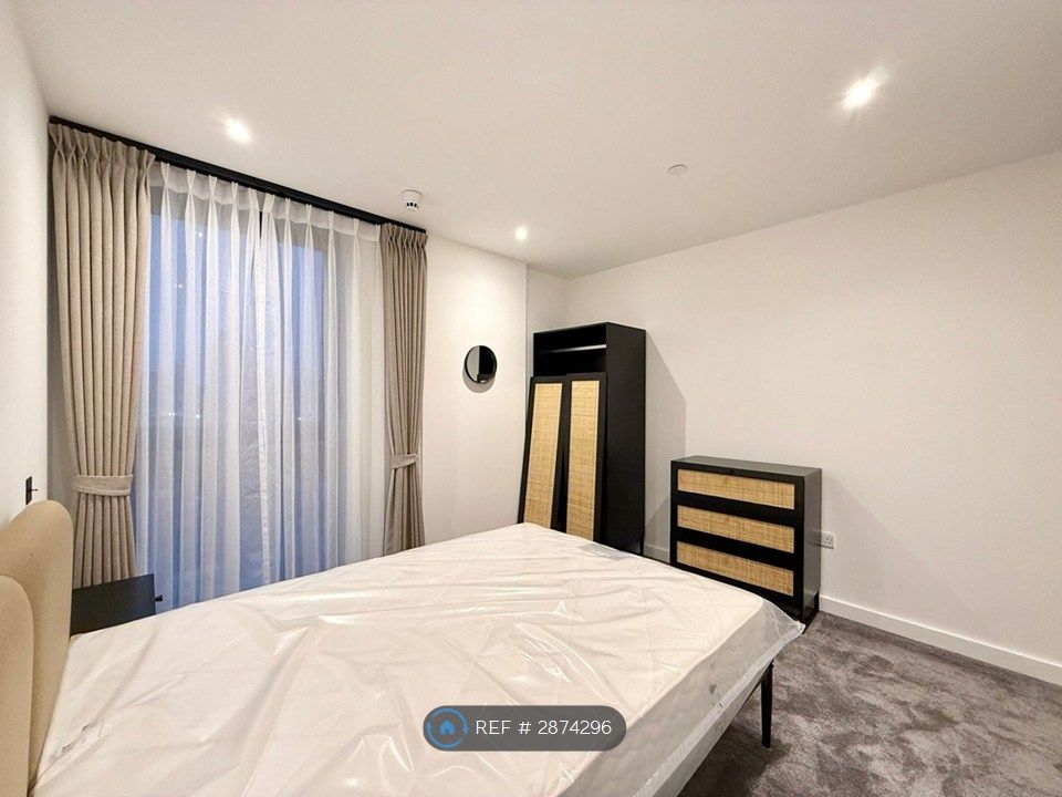 Property photo 3 of 8