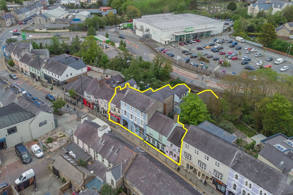 Property photo 1 of 6 Units 1-3, 6, 8 And 10 Church Street, Llangefni, Ll77 7Du