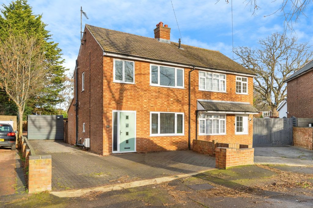 Property photo 1 of 14