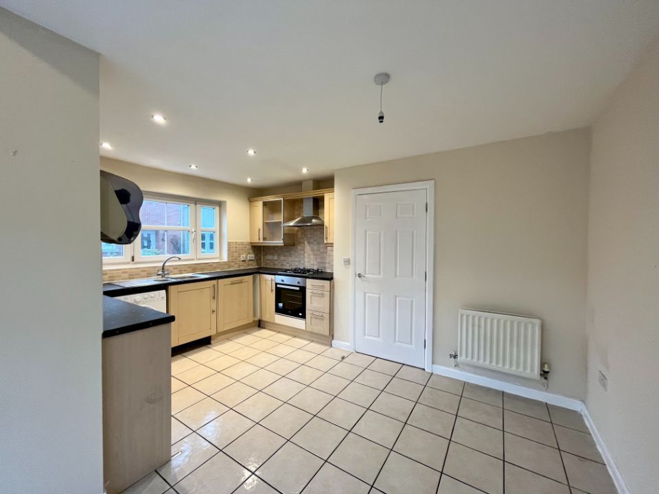 Property photo 1 of 14 3