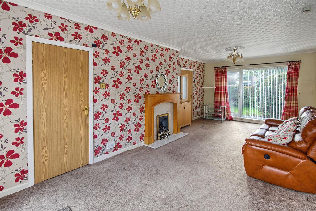 Property photo 3 of 22 Reception Room
