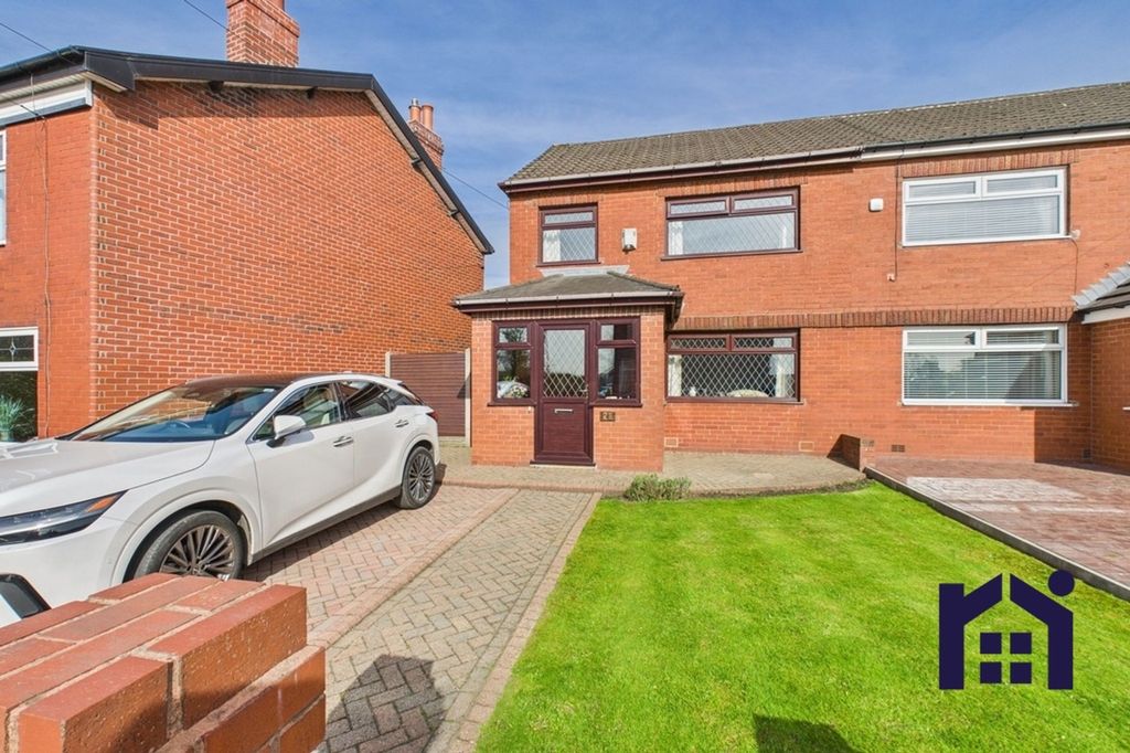 Property photo 1 of 21 Front Elevation