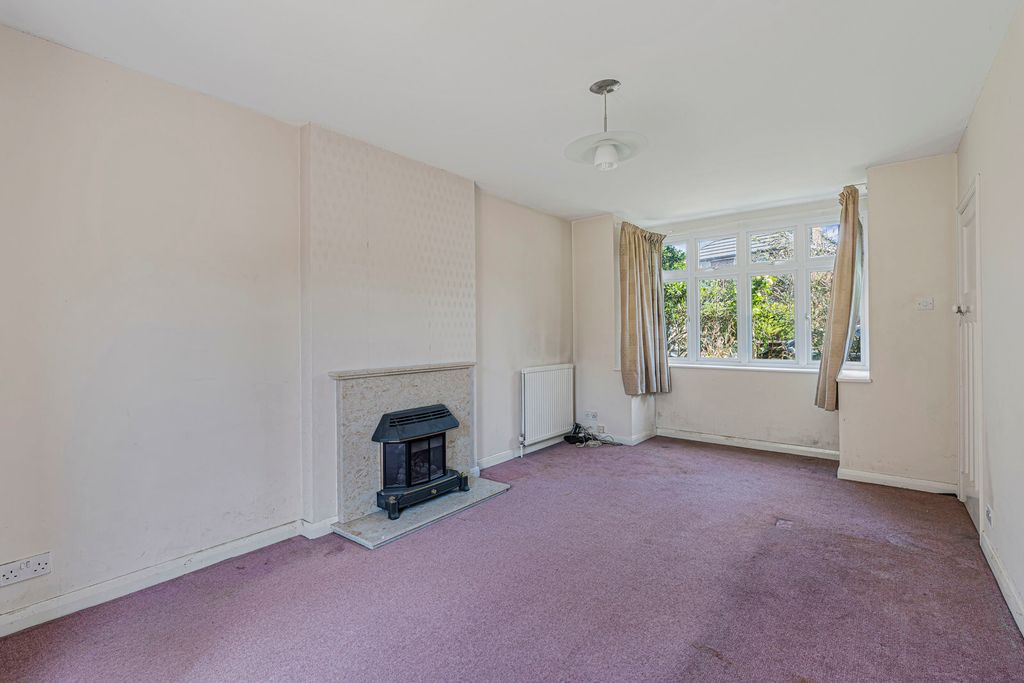 Property photo 2 of 13 2_80903.Jpg