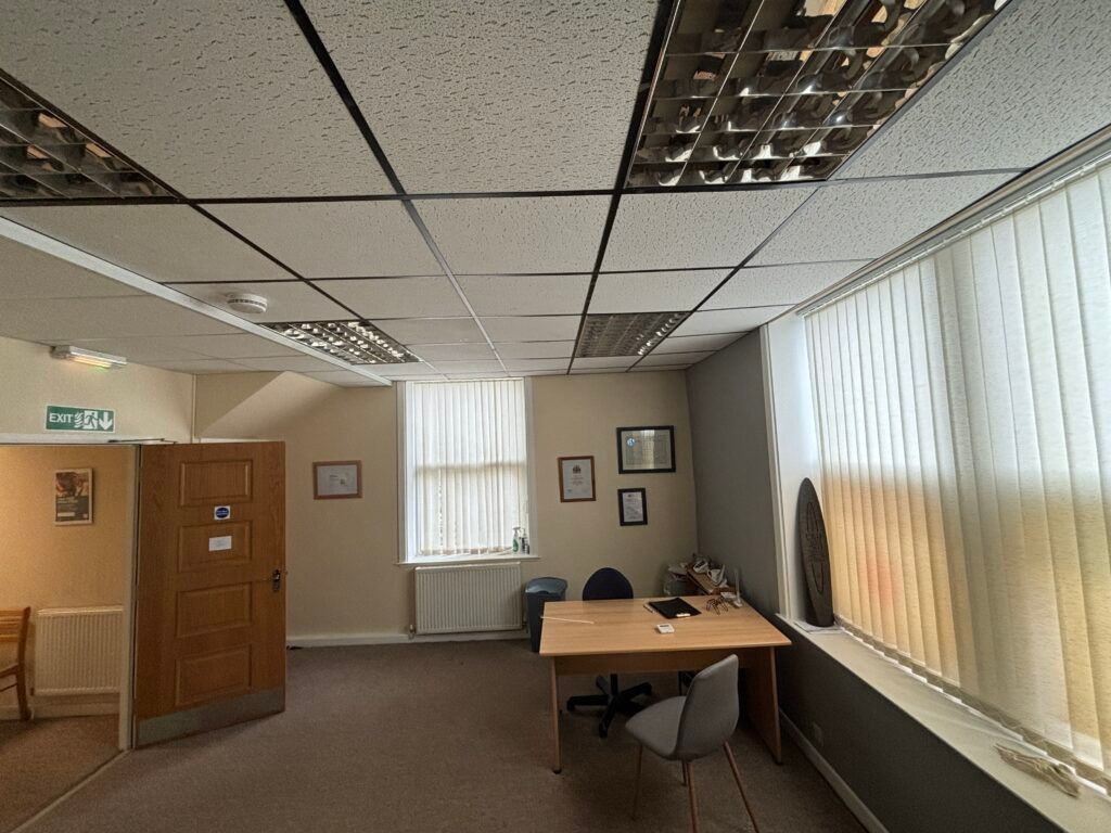 Property photo 1 of 3