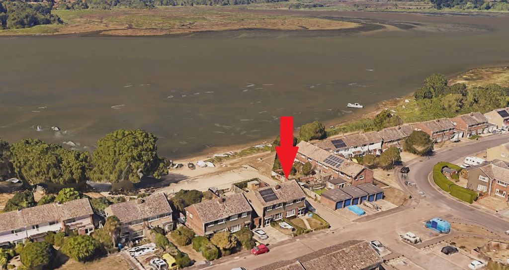 Property photo 3 of 15 Bev.Png
