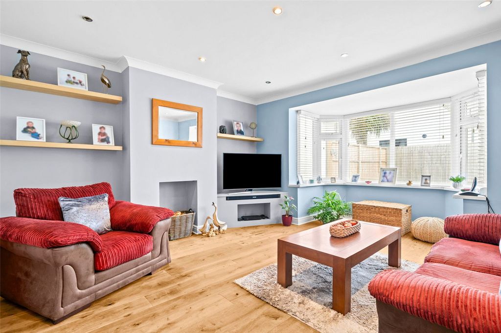 Property photo 2 of 29 Picture No. 20