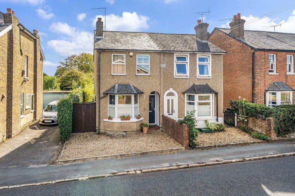 Property photo 1 of 18 External