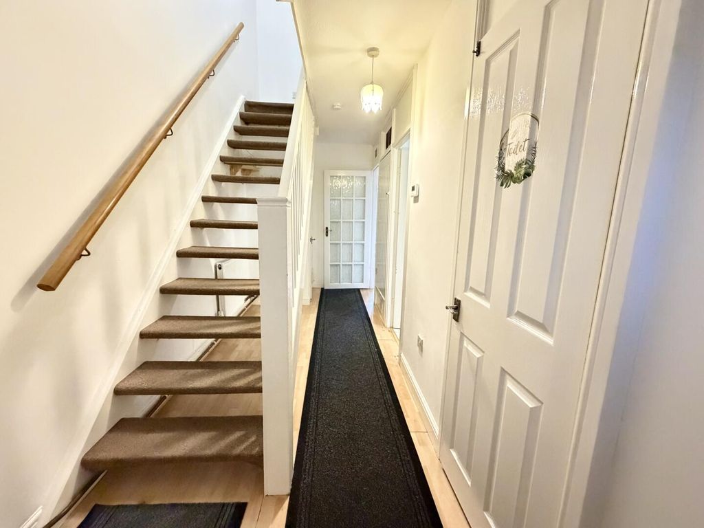 Property photo 1 of 23 Hallway