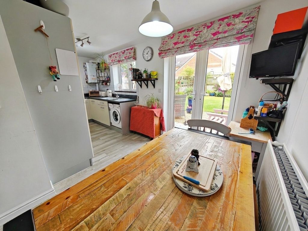 Property photo 2 of 15