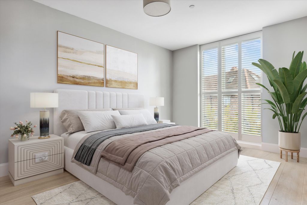 Property photo 2 of 12 Image